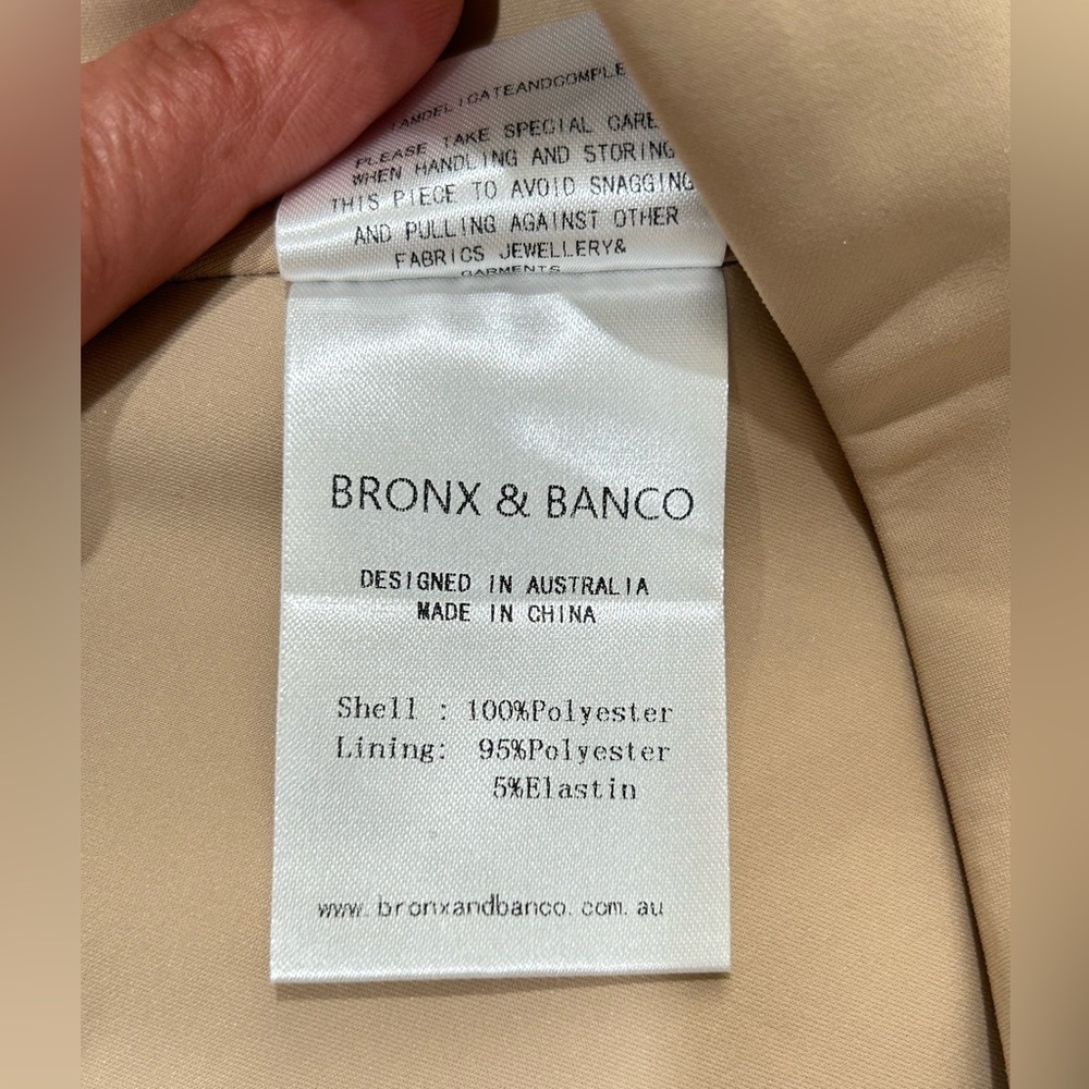 Bronx and Banco Two Piece Set - Picture 6 of 11
